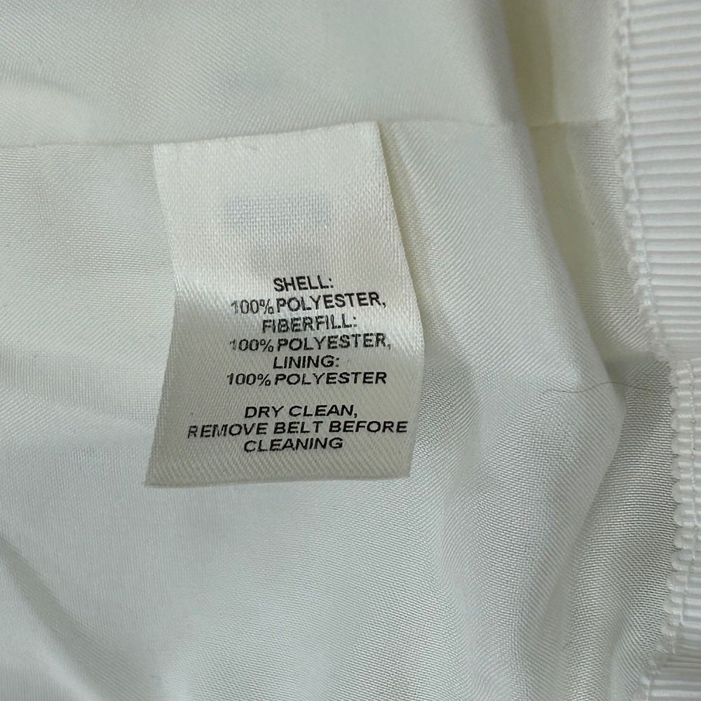 White House Black Market Quilted Vest Small Ivory Embroidered Bling Belt NWT - Picture 9 of 12